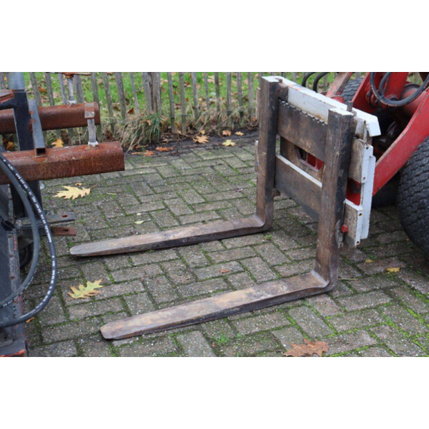 2004 فوكس F853H-44797451