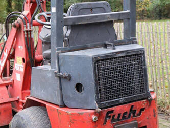 2004-fuchs-f853h-1402452-44797458
