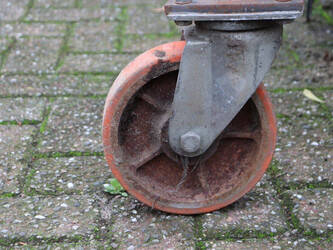 2004-fuchs-f853h-1402452-44797482