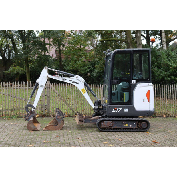 2021 BOBCAT E17-44797489