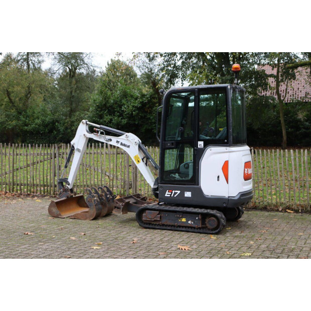 2021 BOBCAT E17-44797491