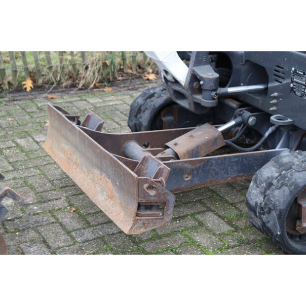 2021 BOBCAT E17-44797505