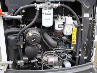 2021-bobcat-e17-1402453-44797529