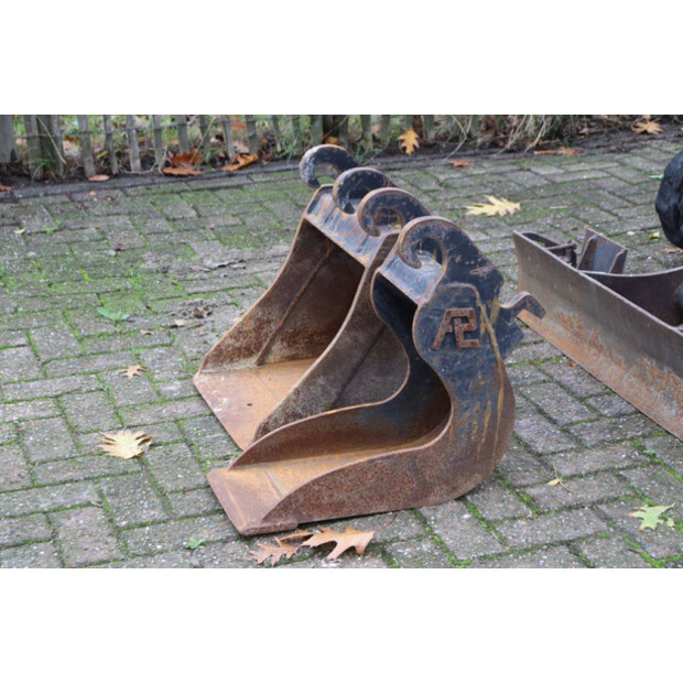 2021 BOBCAT E17-44797538