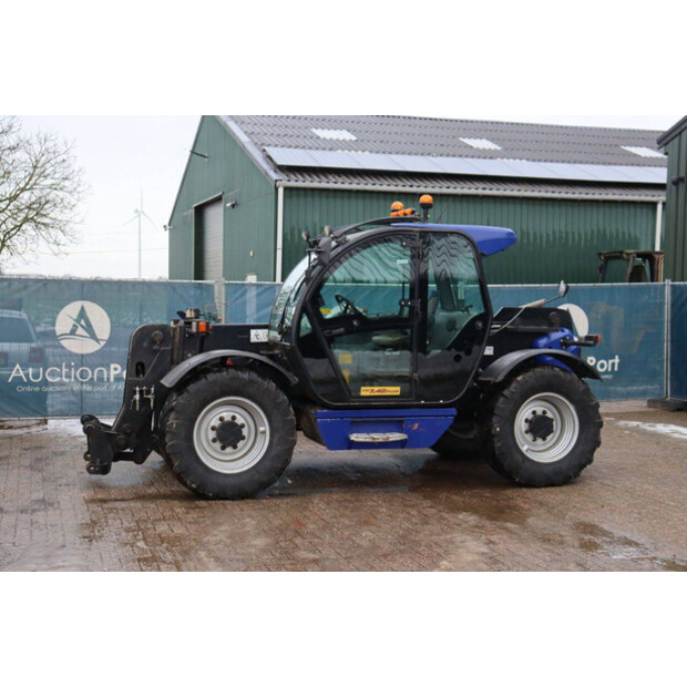 2011 نيو هولاند LM5060-44797700