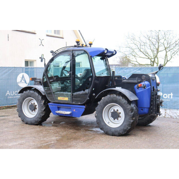 2011 نيو هولاند LM5060-44797702