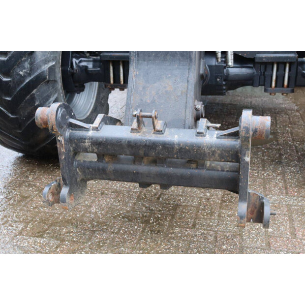 2011 نيو هولاند LM5060-44797710