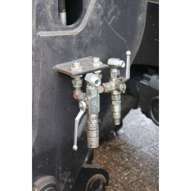 2011 نيو هولاند LM5060-44797711