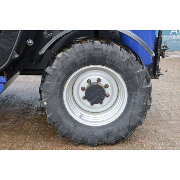 2011 نيو هولاند LM5060-44797715