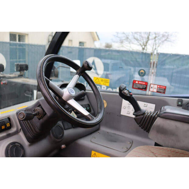 2011 نيو هولاند LM5060-44797727