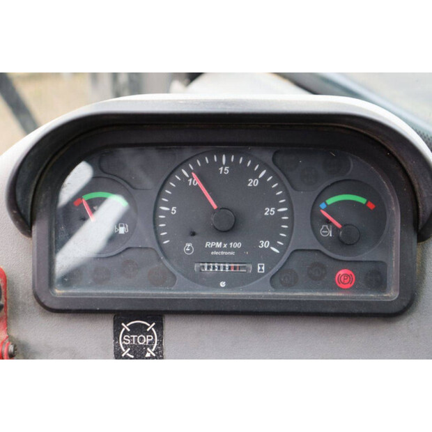 2011 نيو هولاند LM5060-44797732