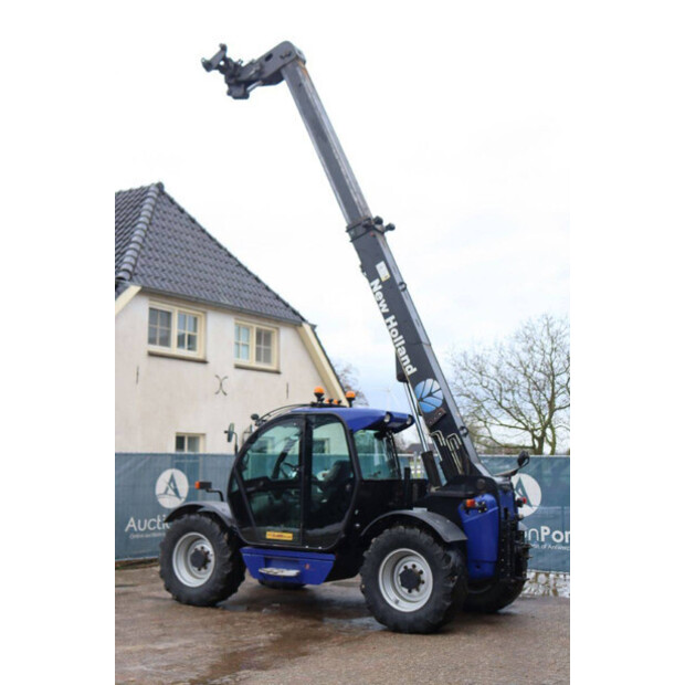 2011 نيو هولاند LM5060-44797738