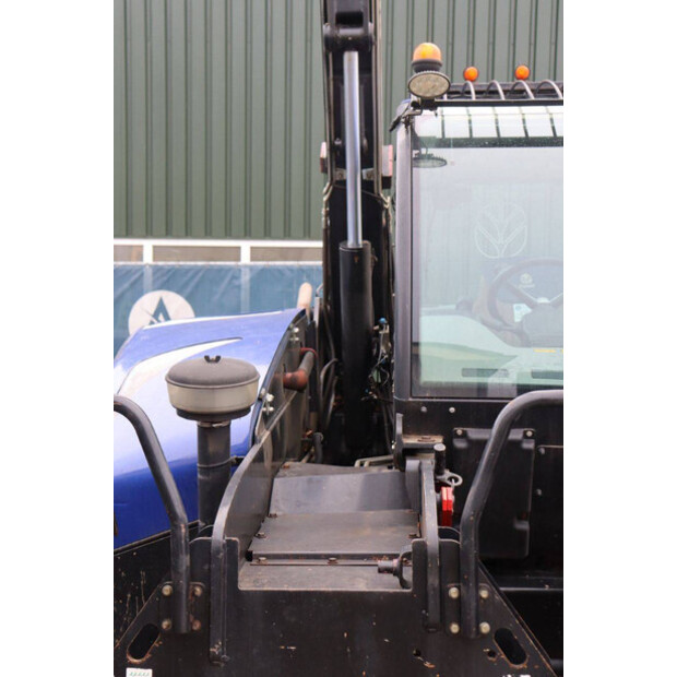 2011 نيو هولاند LM5060-44797740