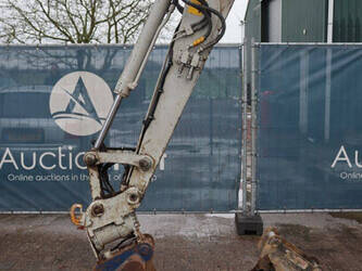 2019-takeuchi-tb153fr-1402460-44797794