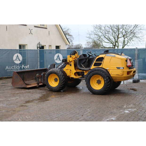 2019 Volvo L25H-44797834