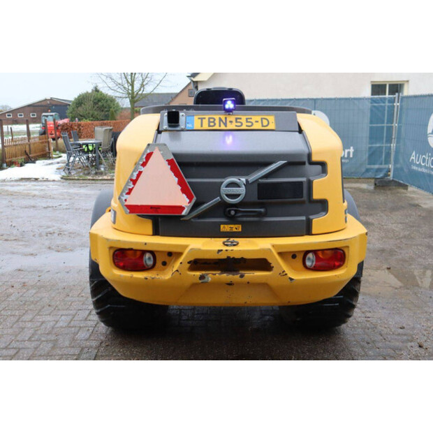 2019 Volvo L25H-44797836