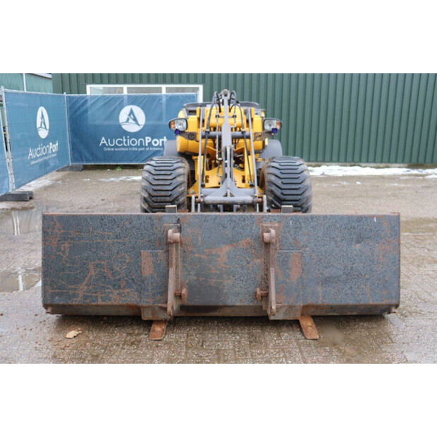 2019 Volvo L25H-44797839