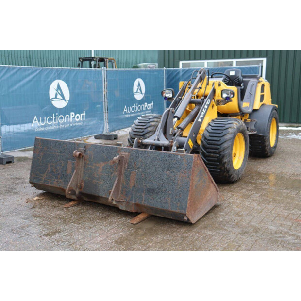 2019 Volvo L25H-44797840