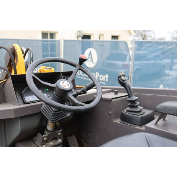 2019 Volvo L25H-44797861