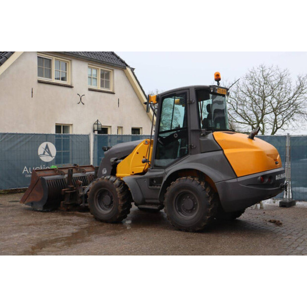 2012 احلامن AZ95-44797878