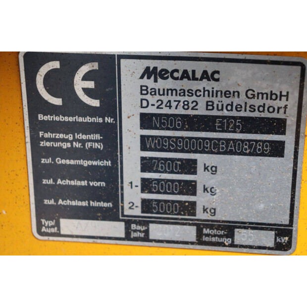 2012 احلامن AZ95-44797897