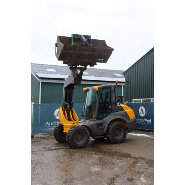 2012 احلامن AZ95-44797911