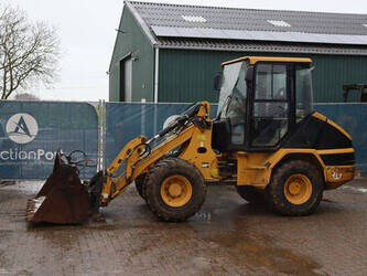 Image de CHARGEUSES SUR PNEUS 2006 Caterpillar 906