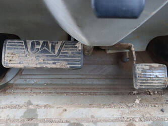 2006-caterpillar-906-1402463-44797942