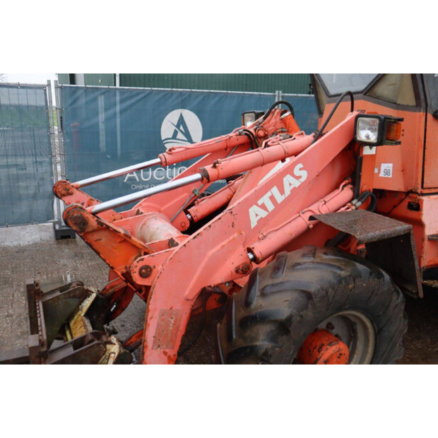 1994 اطلس 72E-44797969