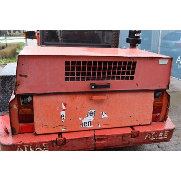 1994 اطلس 72E-44797977