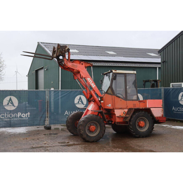 1994 اطلس 72E-44797992