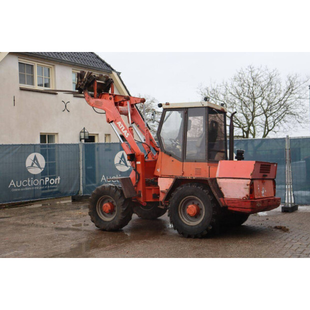 1994 اطلس 72E-44797994