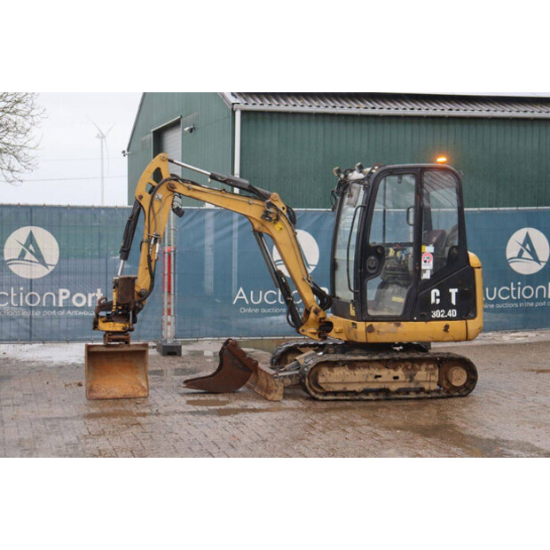 2016 Caterpillar 302.4D-44798033