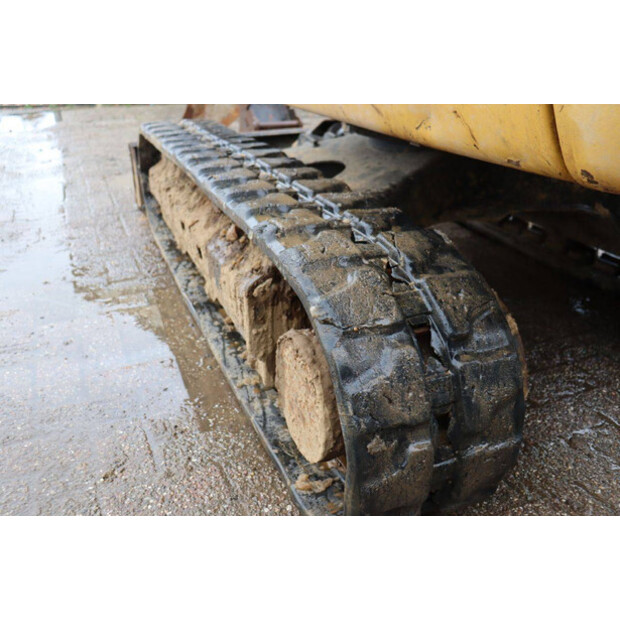 2016 Caterpillar 302.4D-44798052