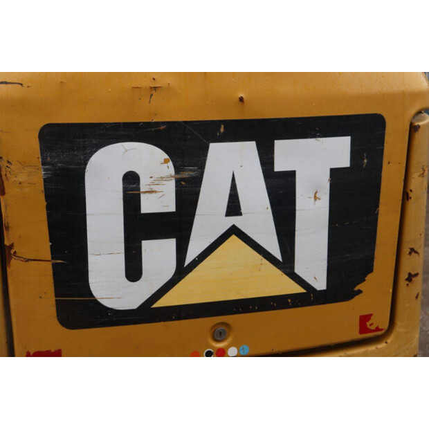 2016 Caterpillar 302.4D-44798054