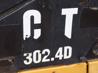 2016-caterpillar-302-4d-44798055