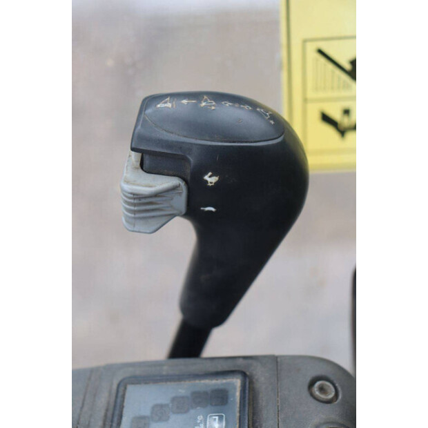 2016 Caterpillar 302.4D-44798060