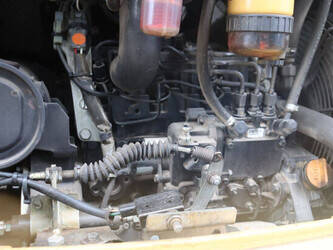 2016-caterpillar-302-4d-44798071