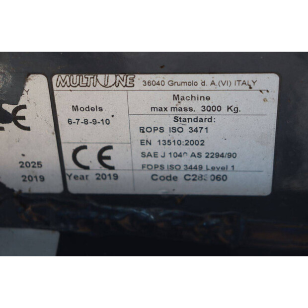 2019 MultiOne 9.5-44798102