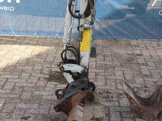 2006-takeuchi-tb108-1402468-44798124