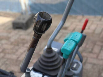 2006-takeuchi-tb108-1402468-44798147