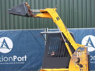 2008-gehl-sl2012-1402469-44798179