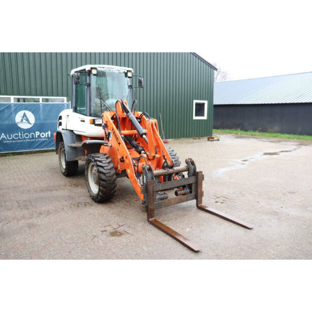 2005 SCHAEFF 844AL100-44798273