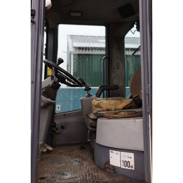 2005 SCHAEFF 844AL100-44798293