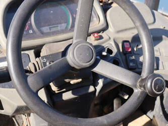 2016-kubota-r065-1402474-44798380