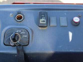 2016-kubota-r065-1402474-44798382