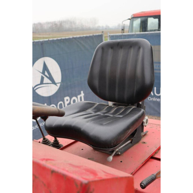 1995 بيرجمان AT 218-44798442