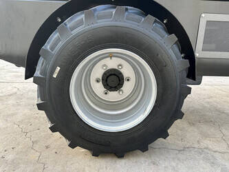 2025-wolf-mini-780t-1402488-44798876