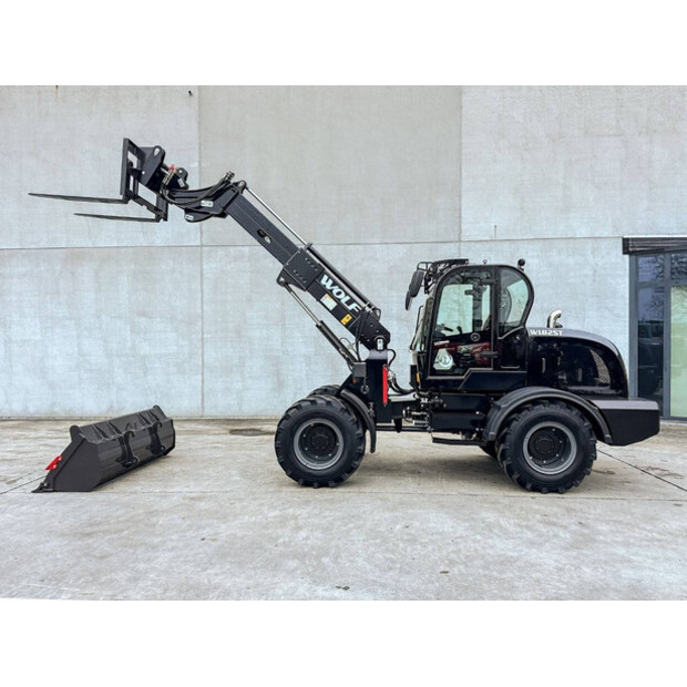 2025 Wolf WL825T-44799042