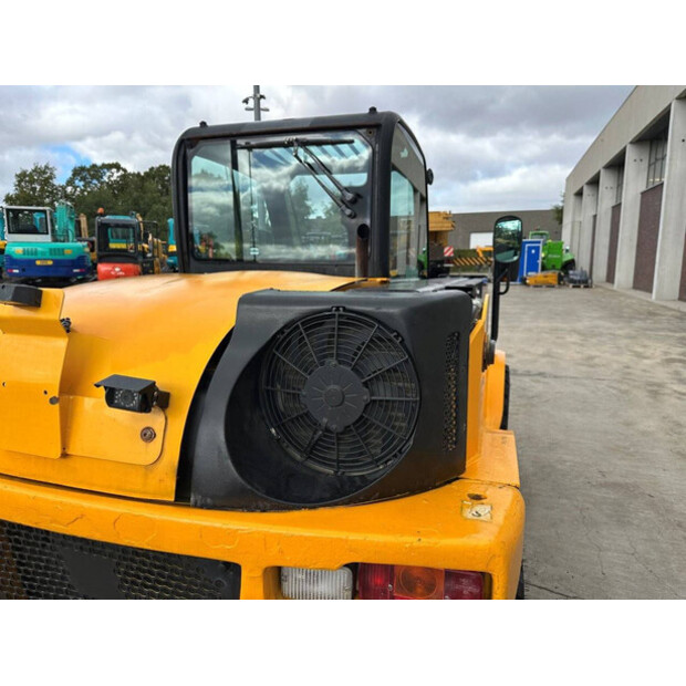 2018 JCB 520-40-44799200